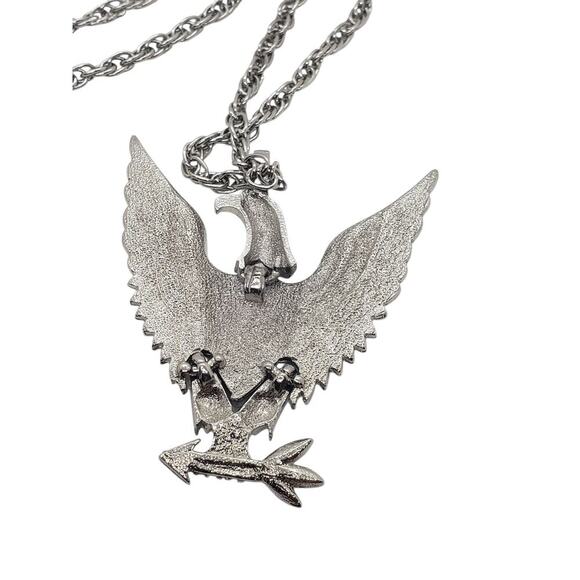 Vintage Silver Eagle Pendant Necklace Patriotic Shield 1970s Large Chain Moves - Picture 2 of 11